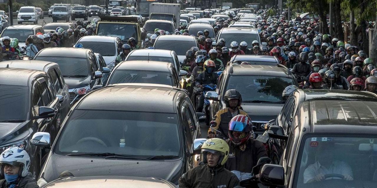 Which traffic policies work best for megacities?