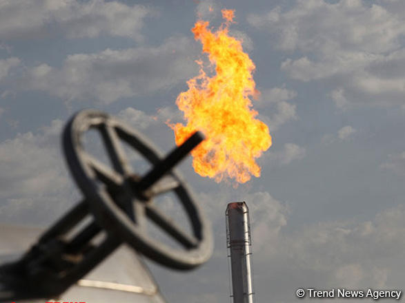 Uzbekneftegaz launches gas extraction at new well