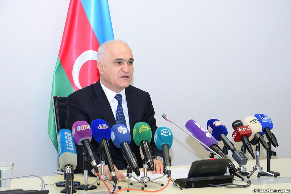 Economy minister talks on Chinese investments in Azerbaijan's economy [UPDATE]