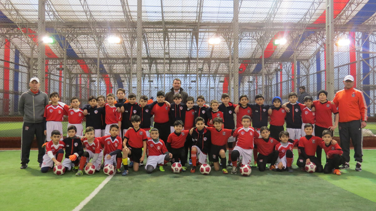 AZFAR: Young footballers play a  friendly match [VIDEO/PHOTO]