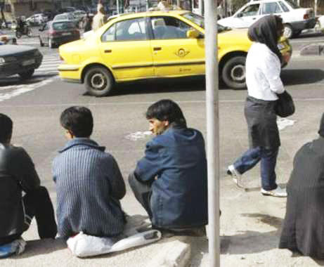 Unemployment rate registers fall in Iran