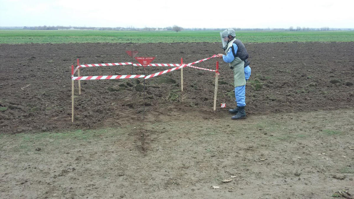 ANAMA neutralizes anti-tank mine in Tartar region