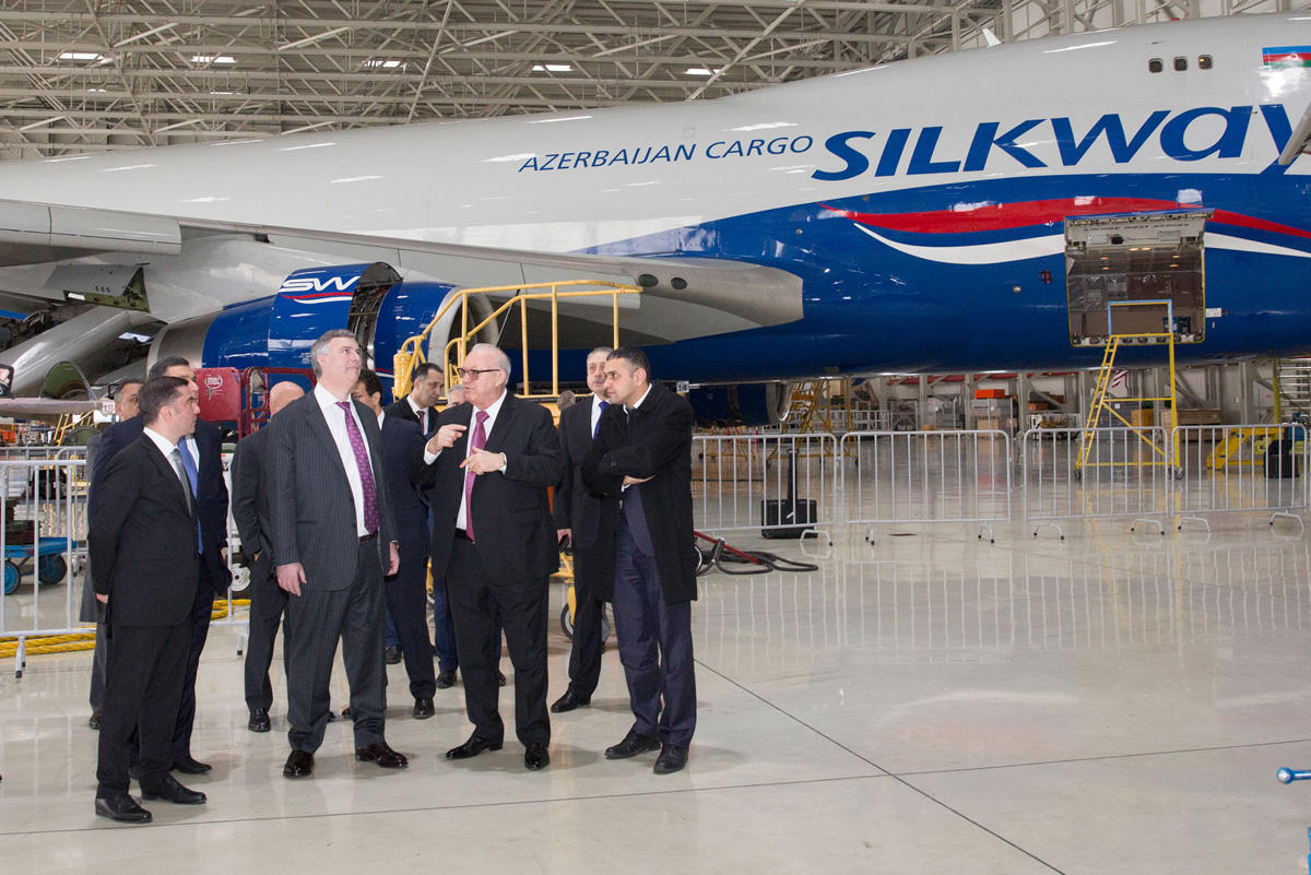 Azerbaijan Airlines CJSC, Boeing enter new stage of cooperation