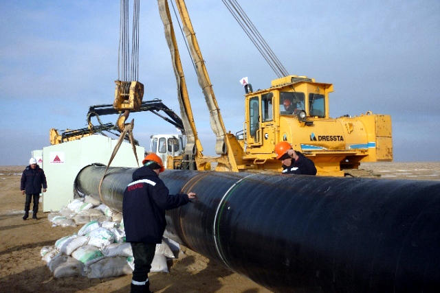 Turkmenistan starts construction of power-line to Pakistan