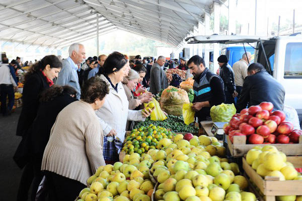 Novruz holiday sales start in Baku