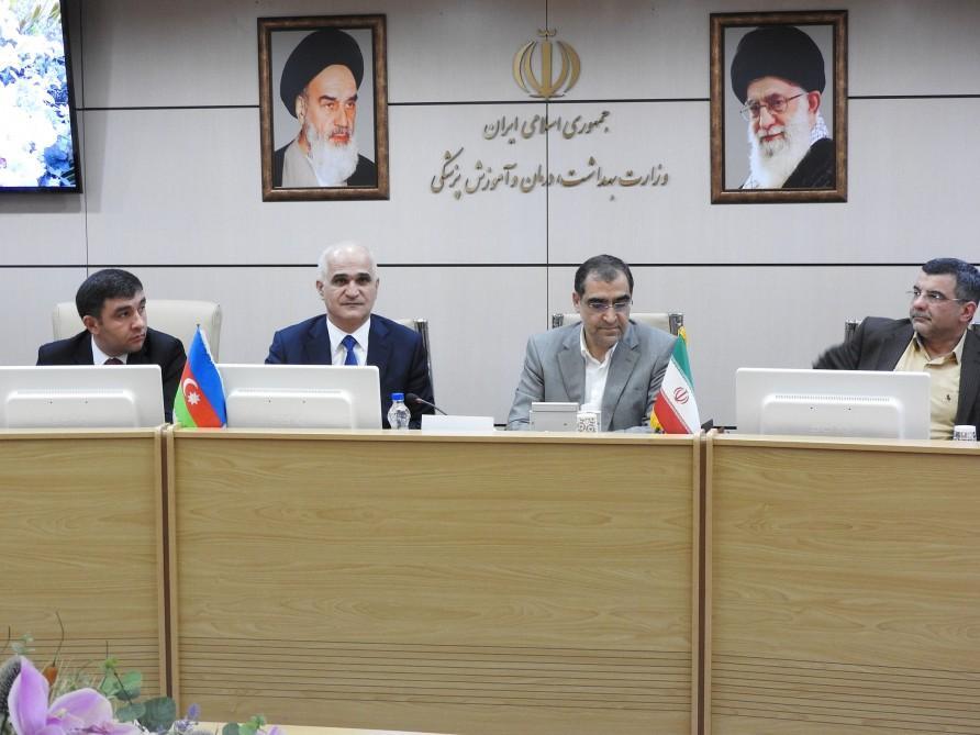 Iran, Azerbaijan discuss healthcare cooperation