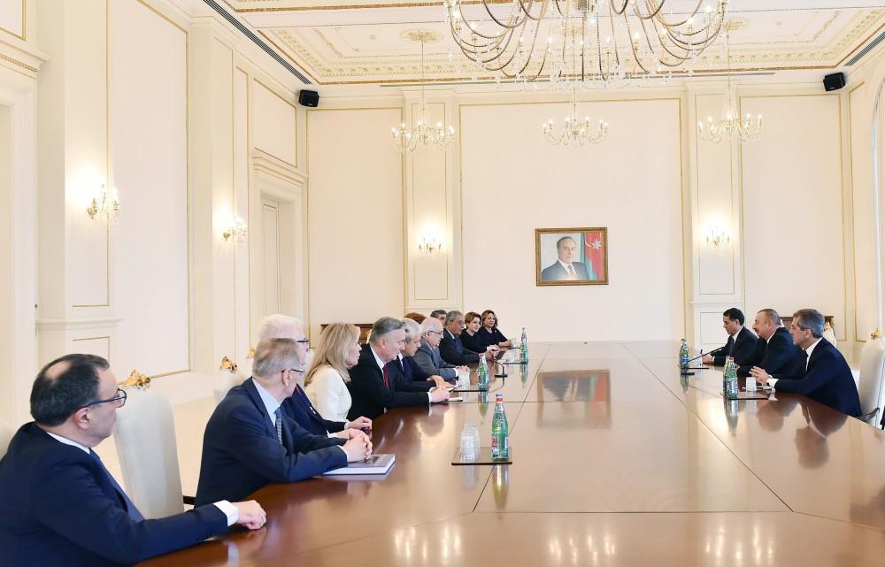 Ilham Aliyev receives co-chairs of Nizami Ganjavi International Center [UPDATE]