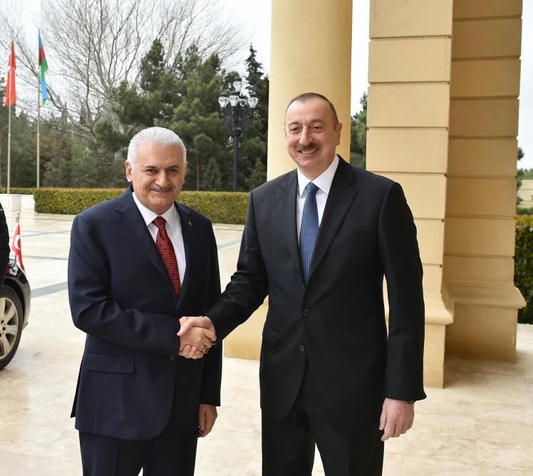 President Aliyev meets Turkish PM [PHOTO]