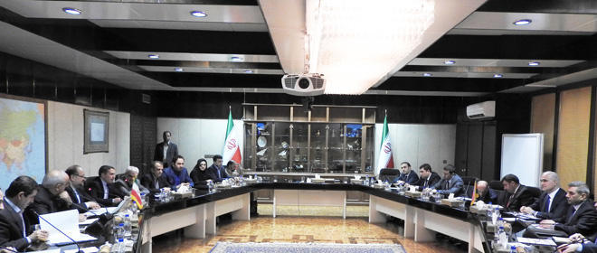 Iran offers Azerbaijan to create joint industrial commission