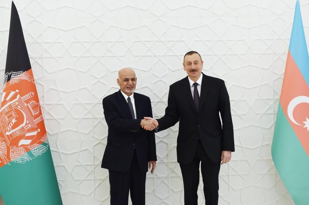 Azerbaijani, Afghan presidents hold phone talk
