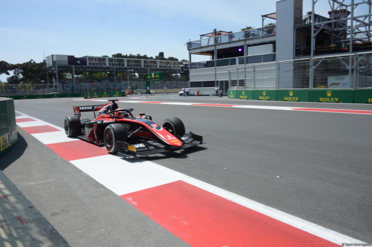 Formula 2 qualifying kicks off in Baku
