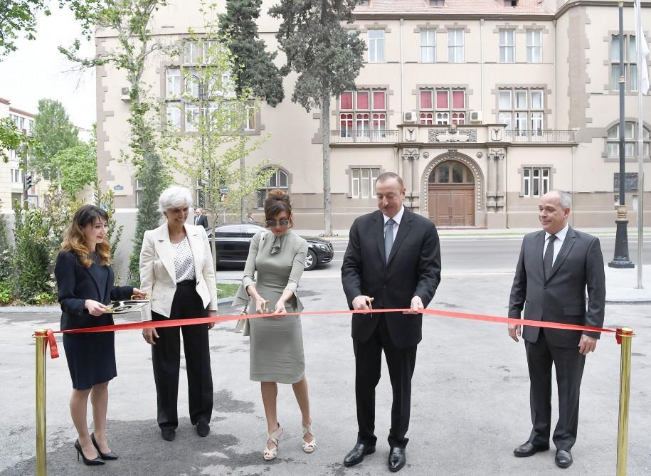 Azerbaijani president, First Lady inaugurate Dinamo hotel in Baku [PHOTO]
