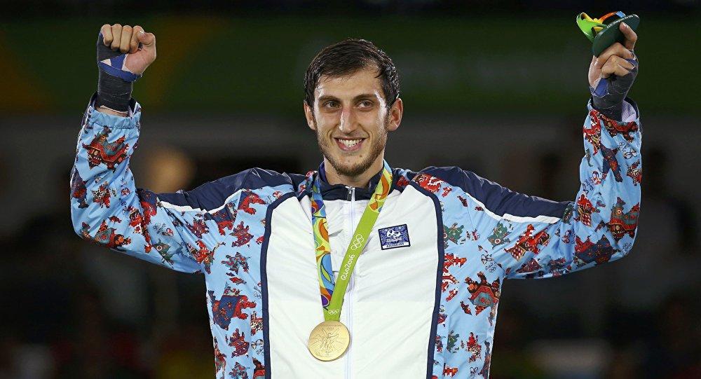 Radik Isayev crowned European Champion again