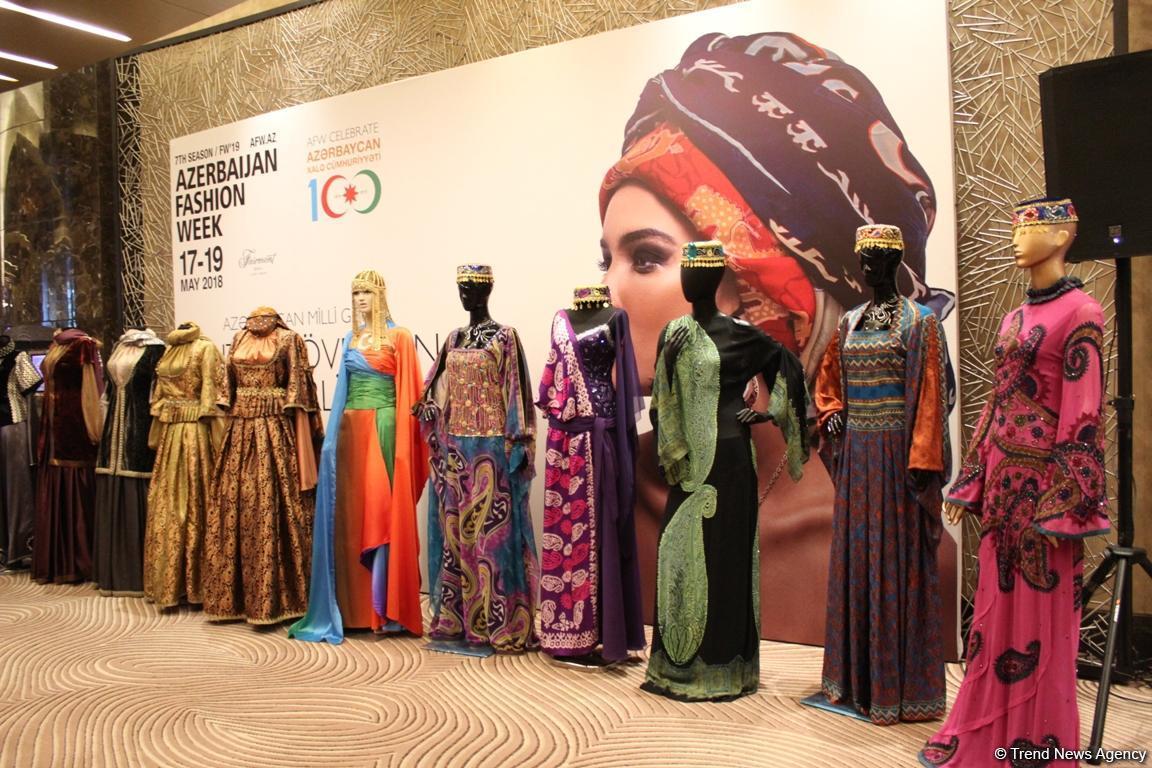 Spectacular fashion expo stuns with bold colors [PHOTO]