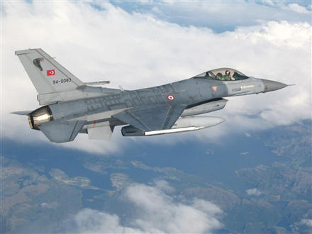 Turkish Air Force kills eight terrorists