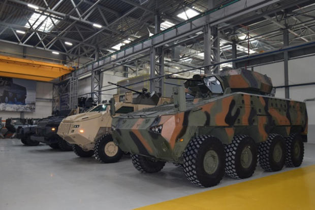 Kazakhstan opens international exhibition of weapons