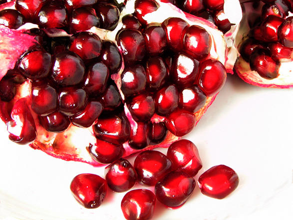 Large complex for processing of pomegranate will build in Azerbaijan