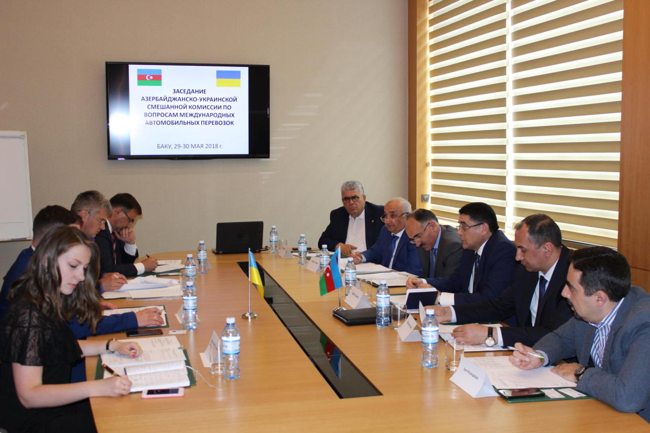 Azerbaijan, Ukraine agree on new international passenger transportation routes
