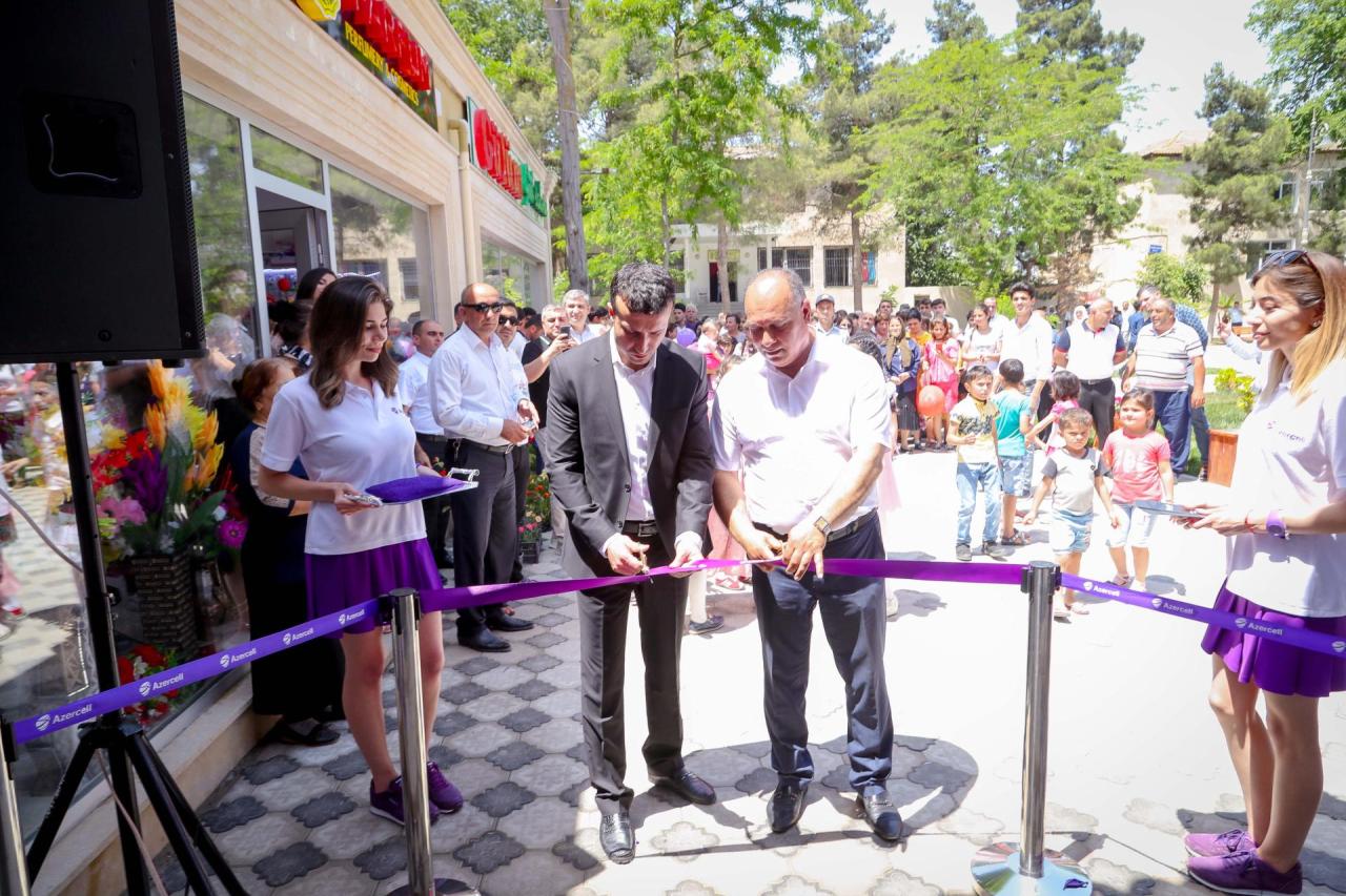 Azercell opens Exclusive Shop in Salyan [PHOTO]