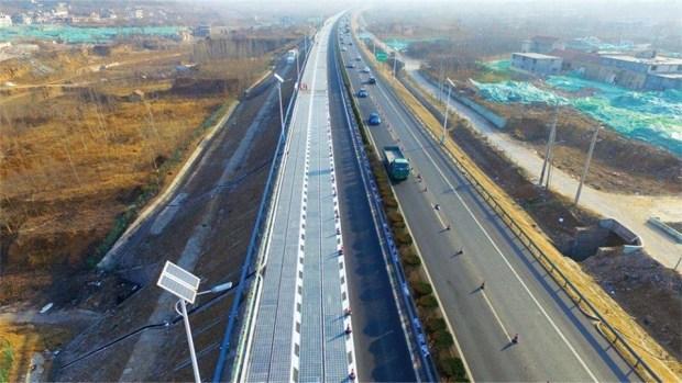 Azerbaijani company to reconstruct road in Kyrgyzstan