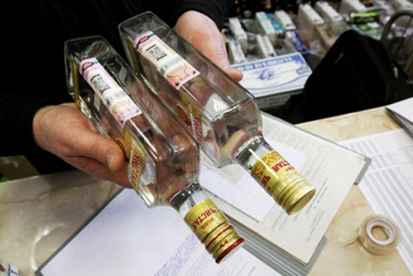 New duties on alcohol, tobacco, mobile devices to raise Azerbaijan's state budget