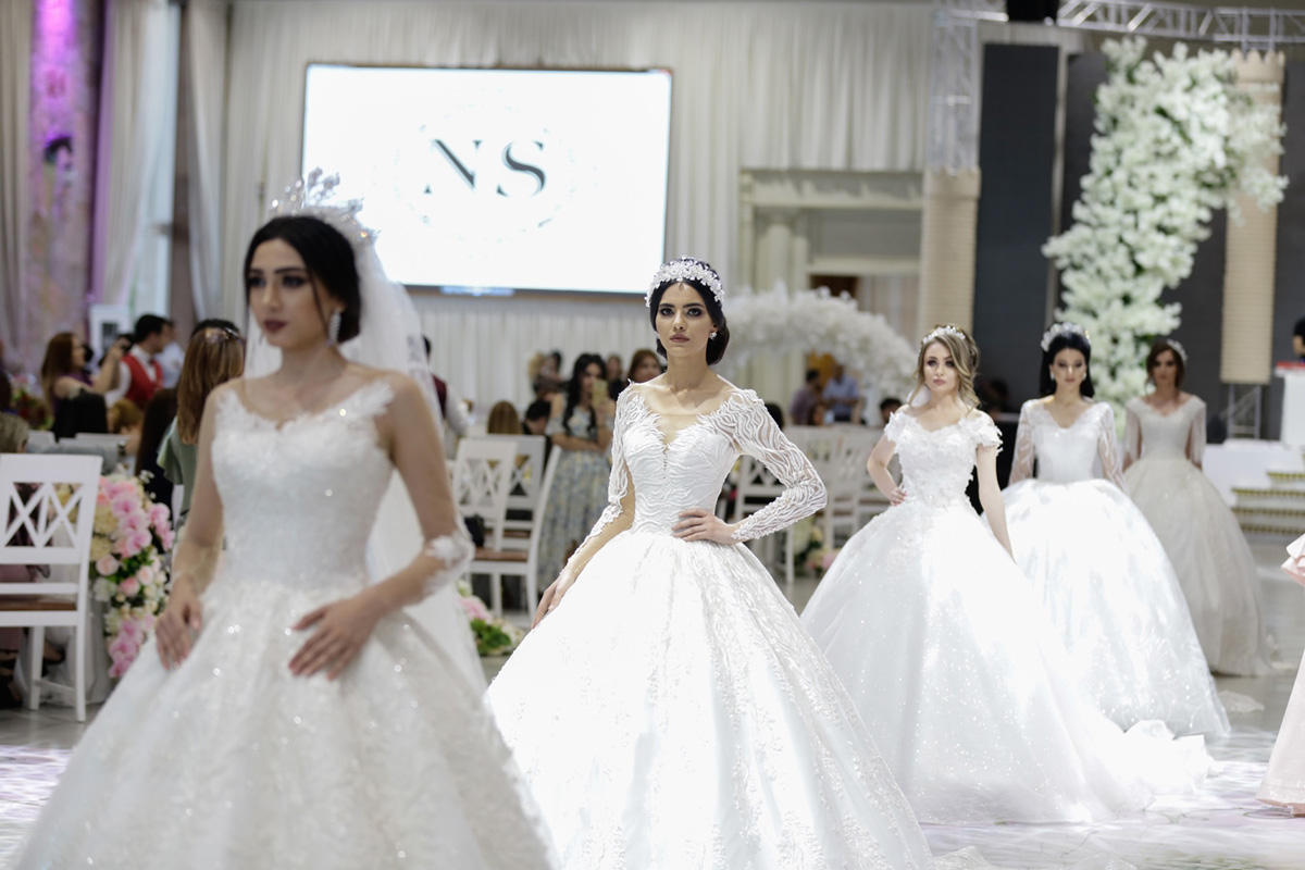 Stunning wedding dresses showcased in Baku [PHOTO]