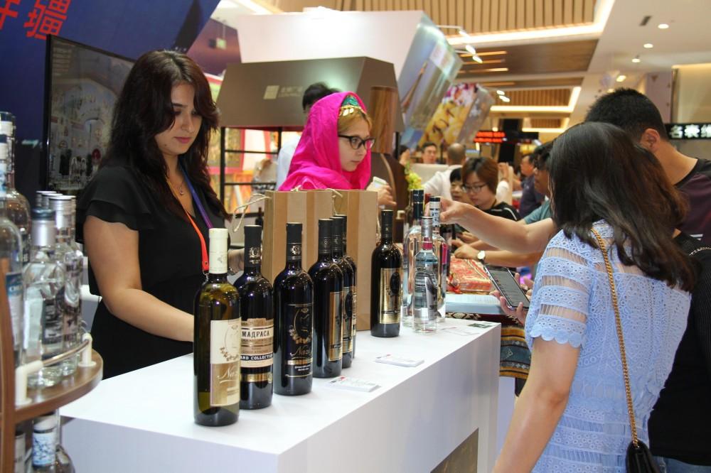 Azerbaijani wines grasp interest at exhibition-fair in China
