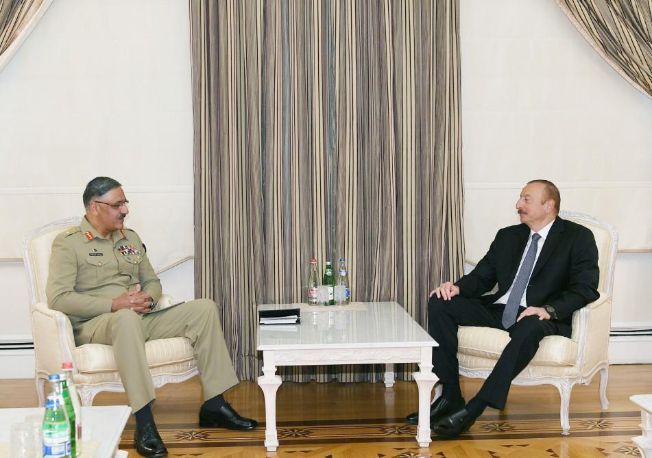 President Aliyev receives chairman of Pakistani Joint Chiefs of Staff Committee [UPDATE]
