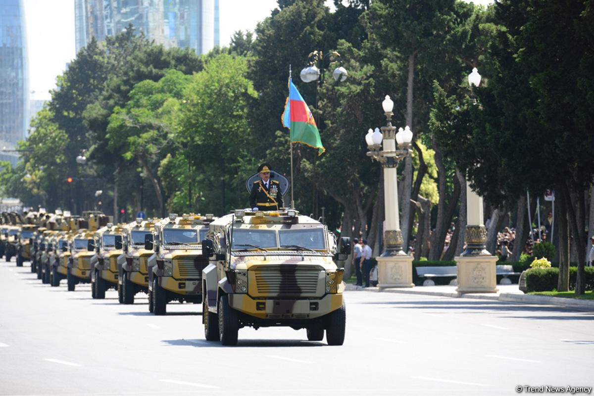 Baku hosts military parade on occasion of centenary of Azerbaijan's Armed Forces [PHOTO/VIDEO]
