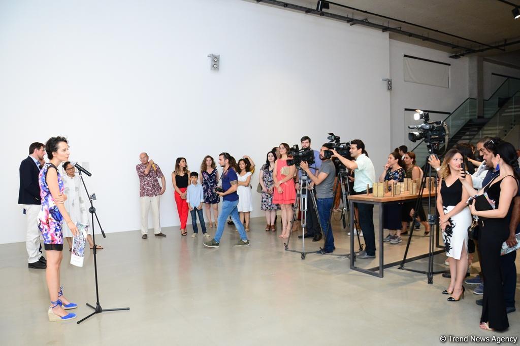 Exhibition of Indian artist opens in Baku [PHOTO] - Gallery Image