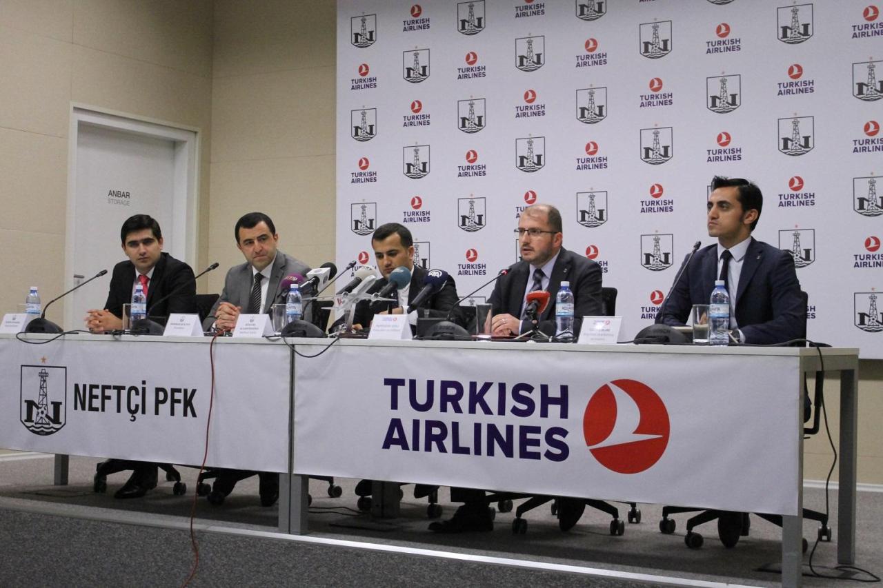 Turkish Airlines ink agreement with Neftchi PFC [PHOTO]