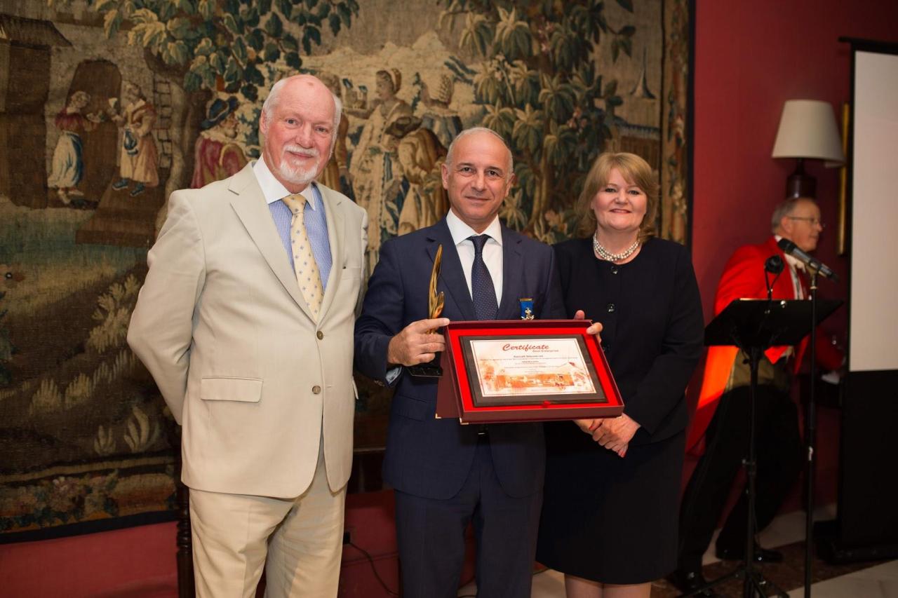 Azercell receives award from int’l organization [PHOTO]