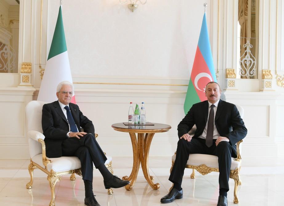 Azerbaijani, Italian presidents held one-on-one meeting [PHOTO]
