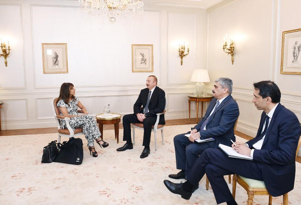 President Ilham Aliyev met with Managing Director of Wilmotte & Associes Architectes [PHOTO]