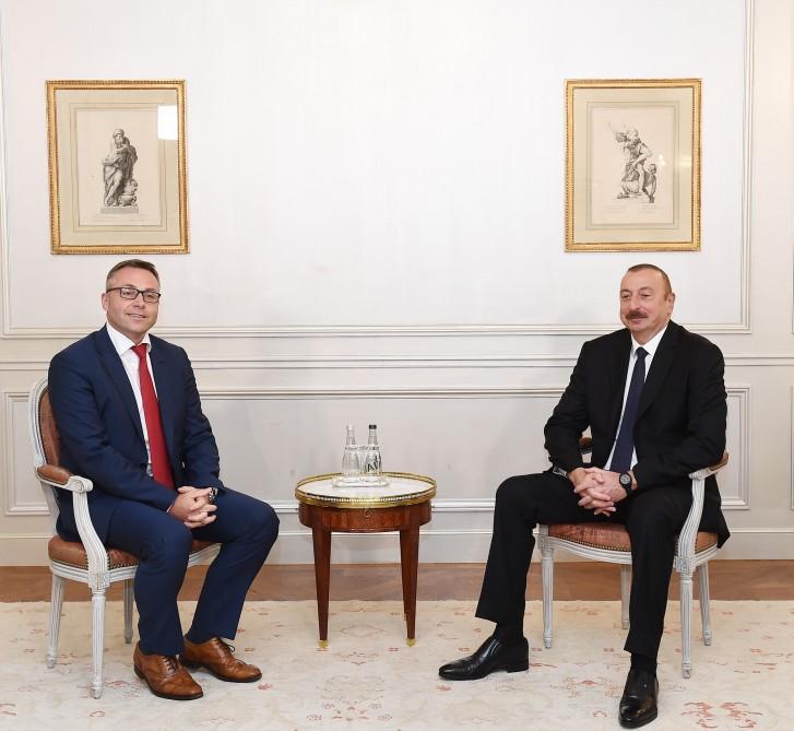 President Ilham Aliyev meets with head of Iveco France company