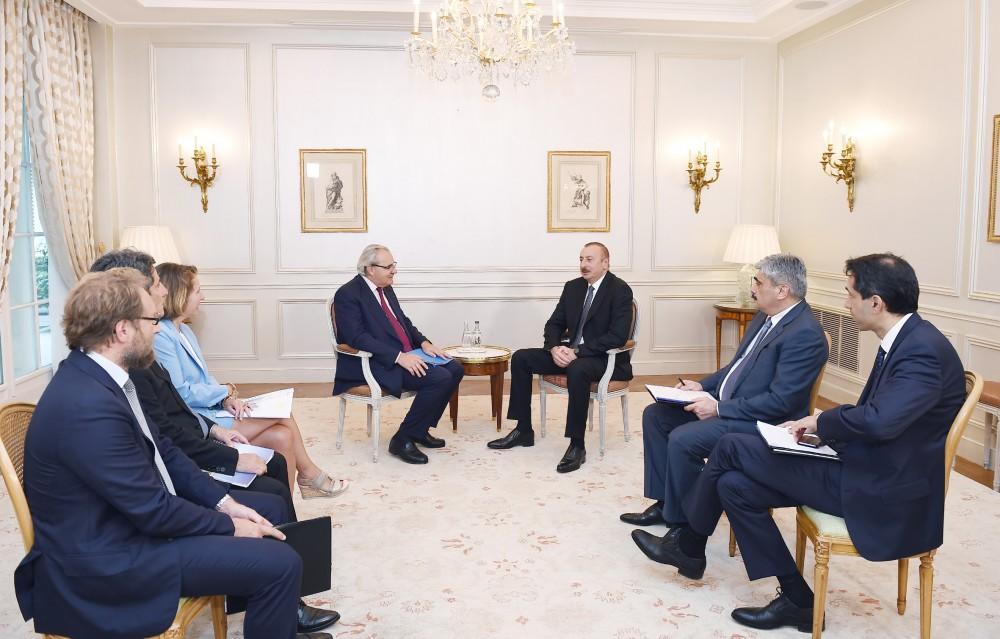 President Ilham Aliyev met with Chief Executive Officer of SUEZ [PHOTO]