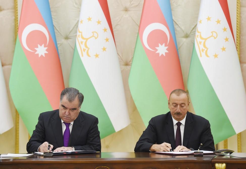 Azerbaijan-Tajikistan documents signed [UPDATE]