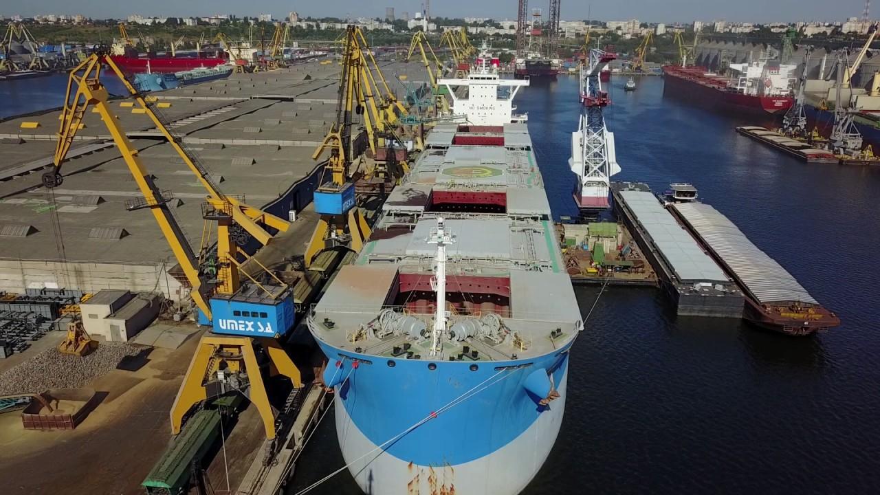 Romania's Constanta Port open to joint projects with Baku Port