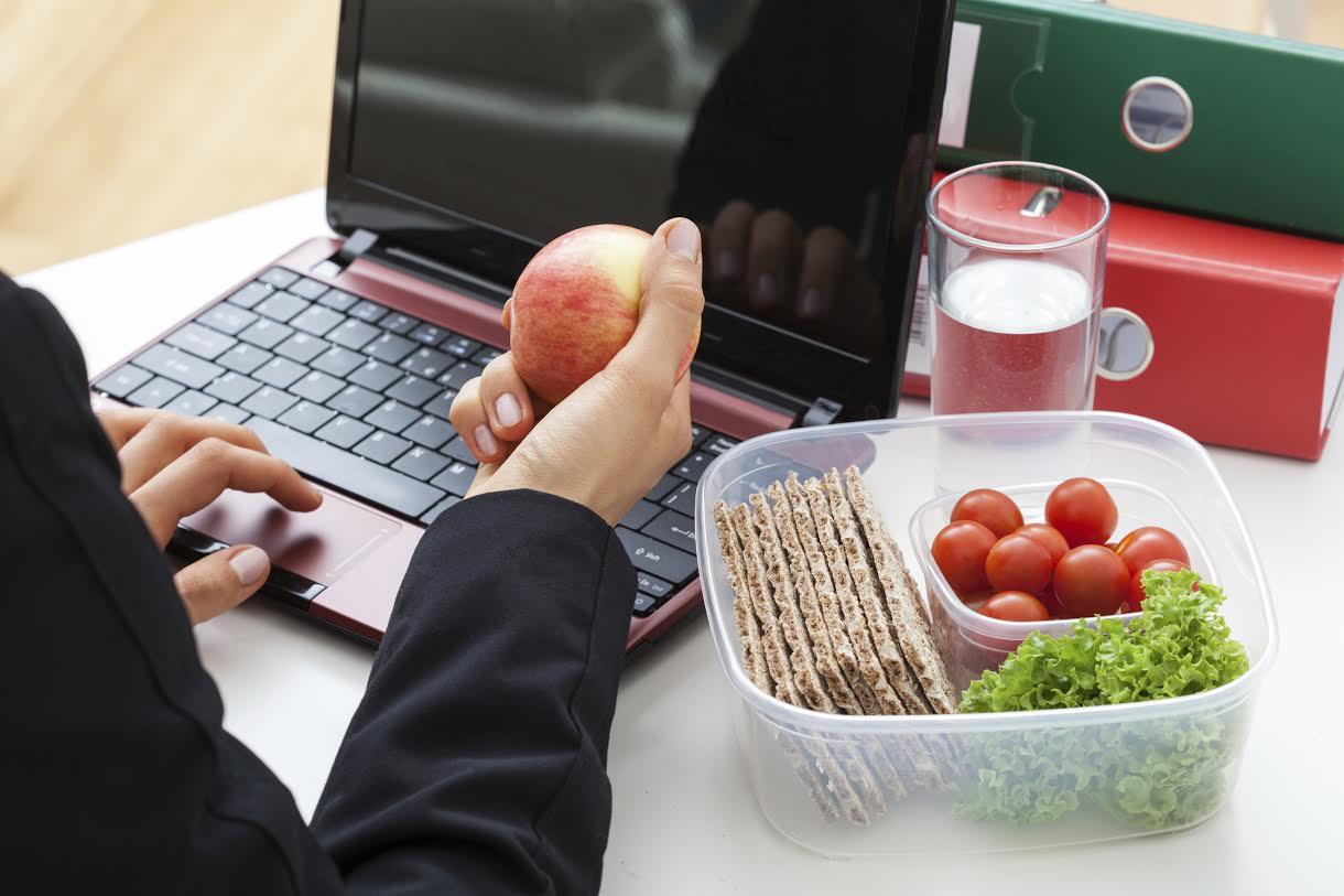 Fruit, veggies that save office workers