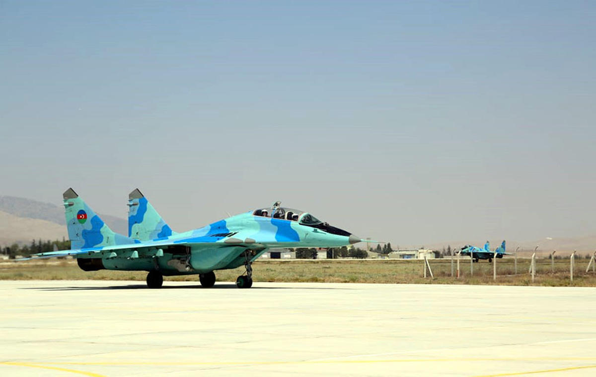 Azerbaijan, Turkey begin joint flight-tactical drills [PHOTO]
