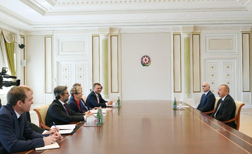 President Aliyev receives delegation led by Czech minister of industry and trade [UPDATE]