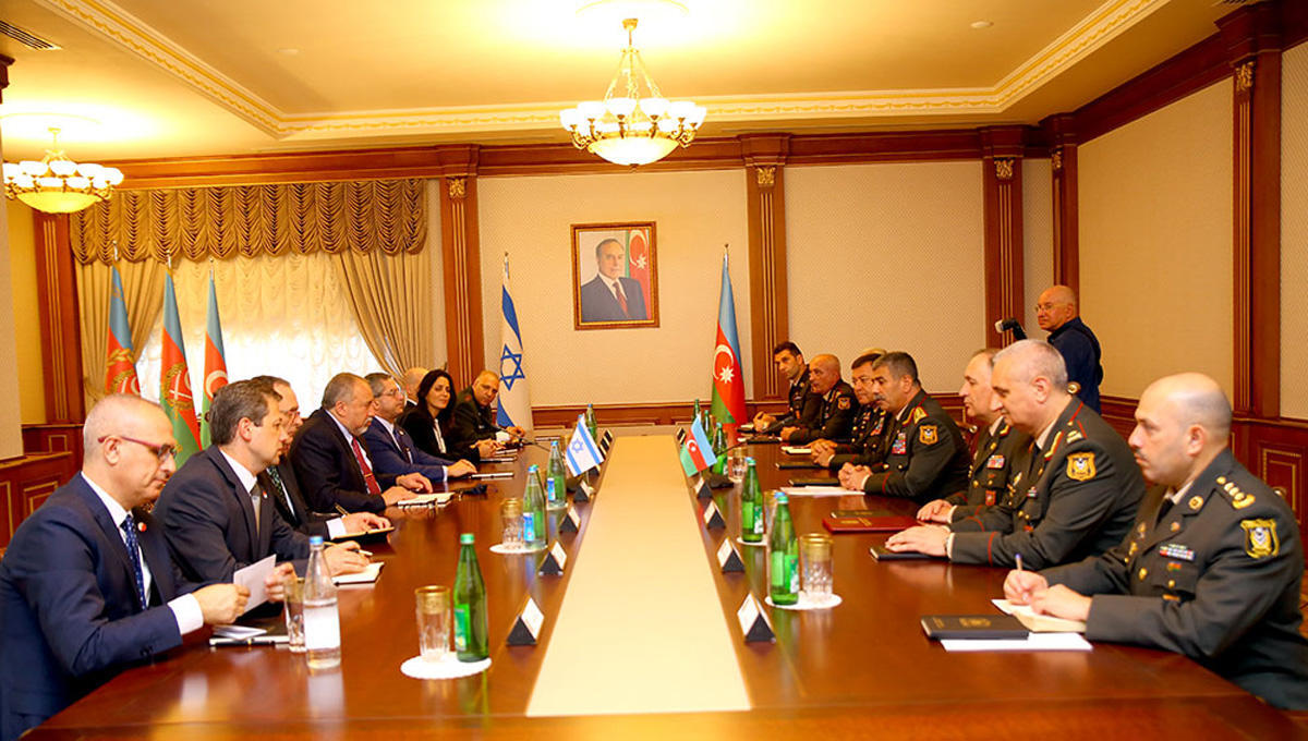 Azerbaijan, Israel mull prospects of military co-op [PHOTO]