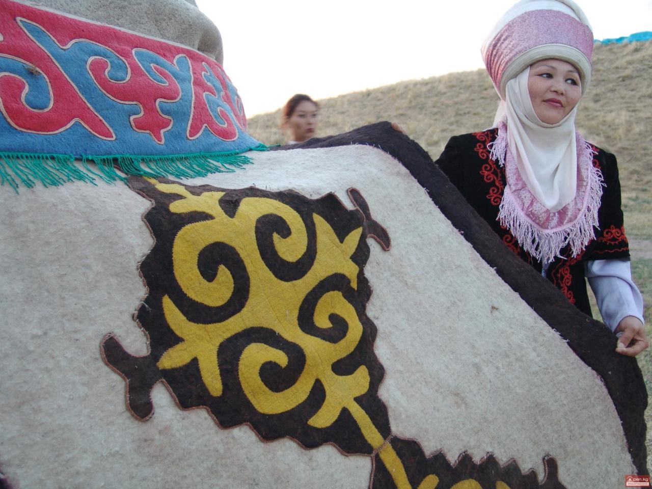 UNESCO expert on Intangible Cultural Heritage, Coordinator for Central Asian at the Azerbaijan Carpet Museum [PHOTO]