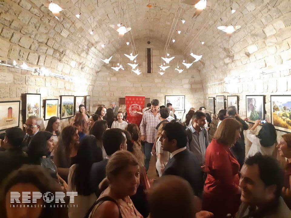 Peruvian artists showcase their works in Baku [PHOTO]