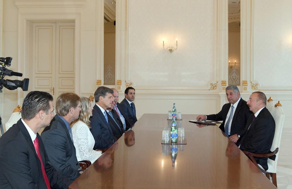 Azerbaijani president receives delegation led by Special Olympics chairman [PHOTO]