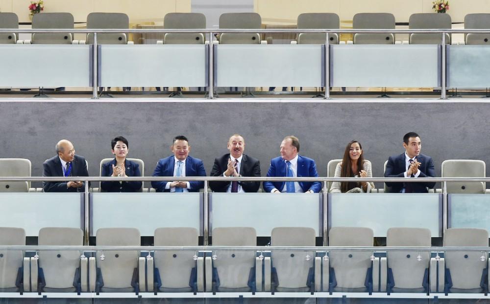 Azerbaijani president watches fights at World Judo Championships [PHOTO]