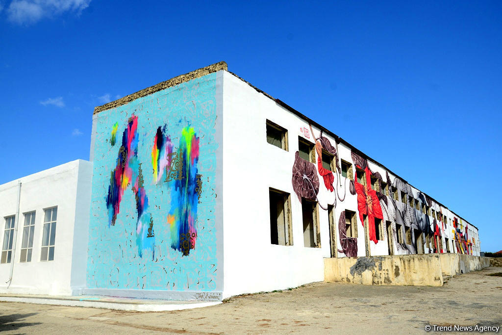 "The Opening Wall" project presented during Nasimi festival in Baku [PHOTO]