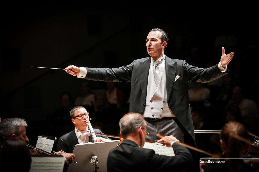 Famous Italian conductor coming to Baku