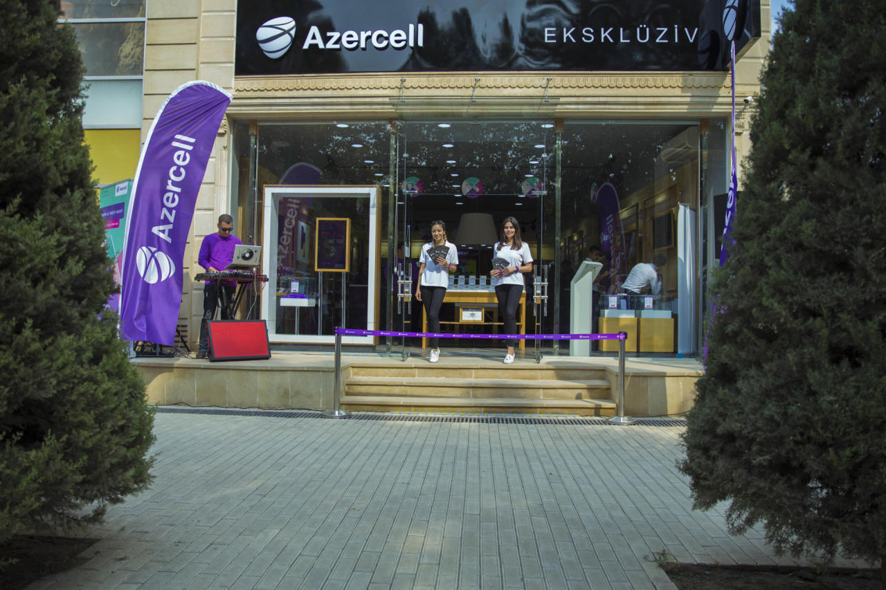 Azercell opens new exclusive shop in Agjabadi [PHOTO]