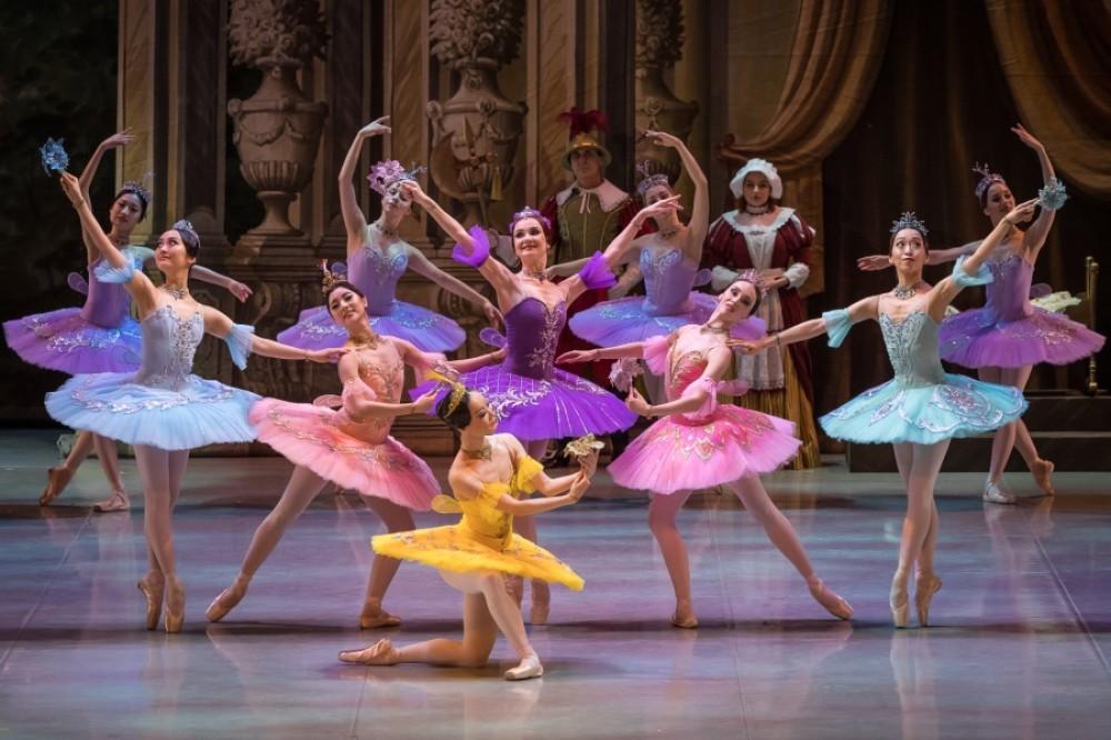 azerbaijan s ballet dancers